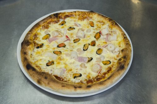 Frutti di mare pizza