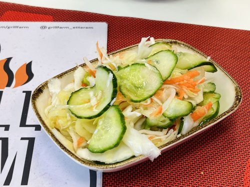 Házi bolgár saláta (savanyúság)